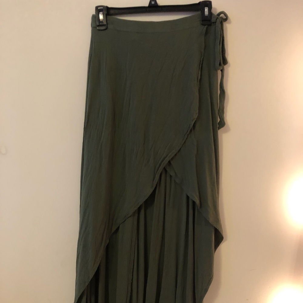 Hi-Low Maxi Skirt